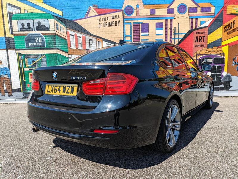 BMW 3 SERIES
