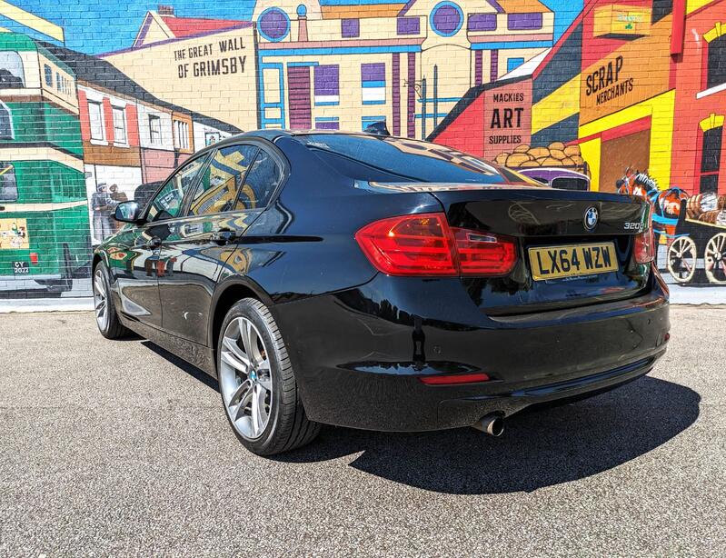 BMW 3 SERIES