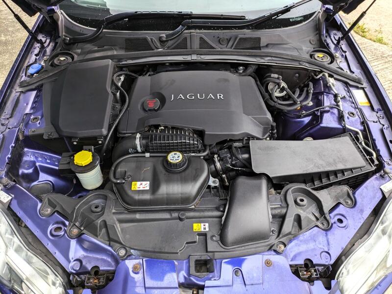 JAGUAR XF