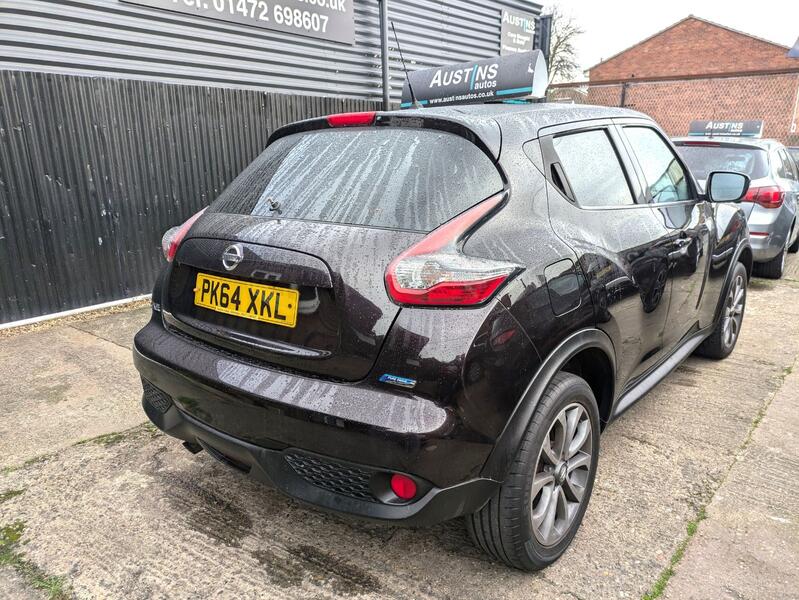 NISSAN JUKE