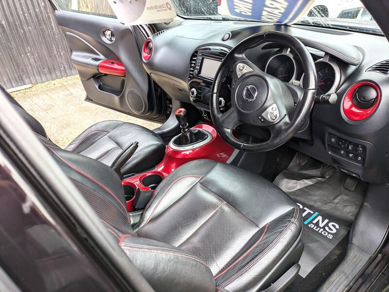 NISSAN JUKE