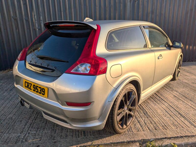 VOLVO C30