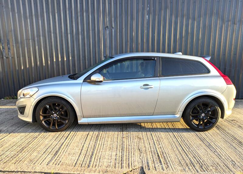VOLVO C30