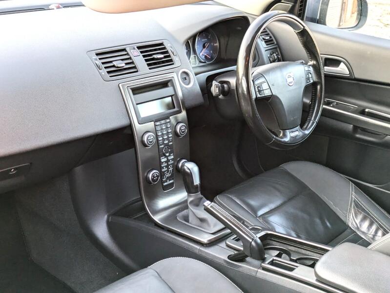 VOLVO C30