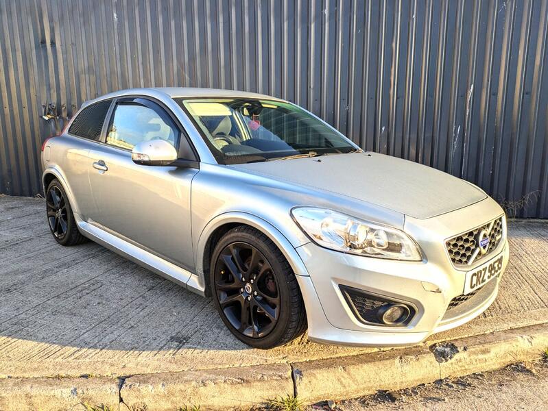 VOLVO C30