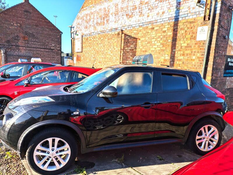 NISSAN JUKE