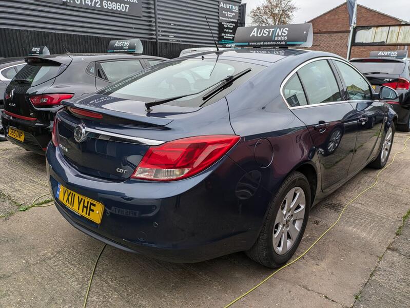 VAUXHALL INSIGNIA