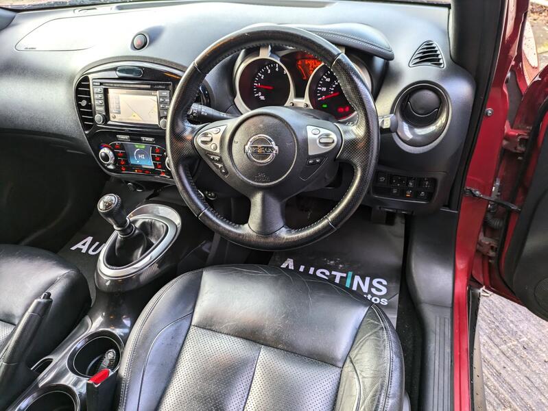 NISSAN JUKE