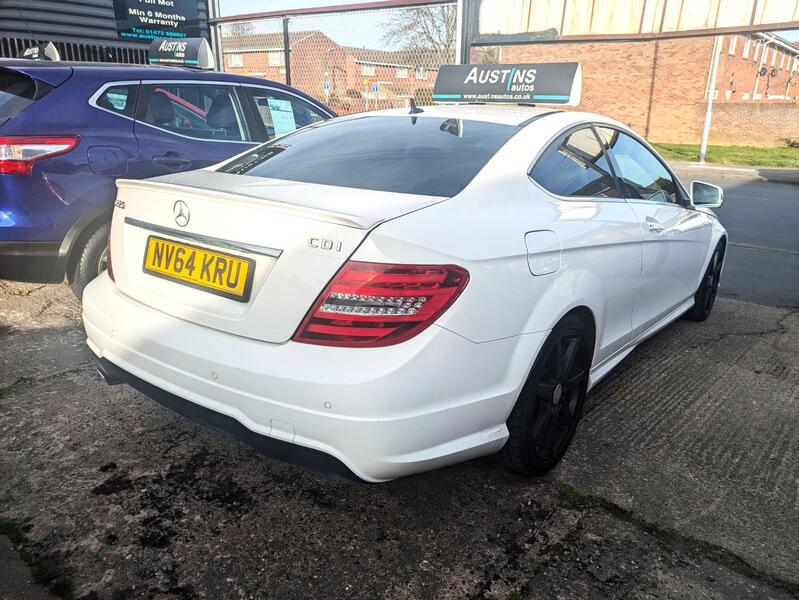 MERCEDES-BENZ C CLASS